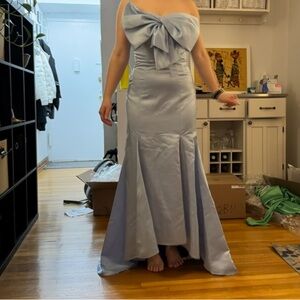 Mac Duggal STRAPLESS BOW MERMAID GOWN- completely new with tags